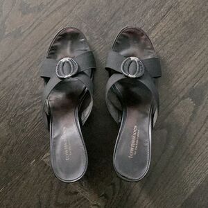 👡 Town Shoes Sandals